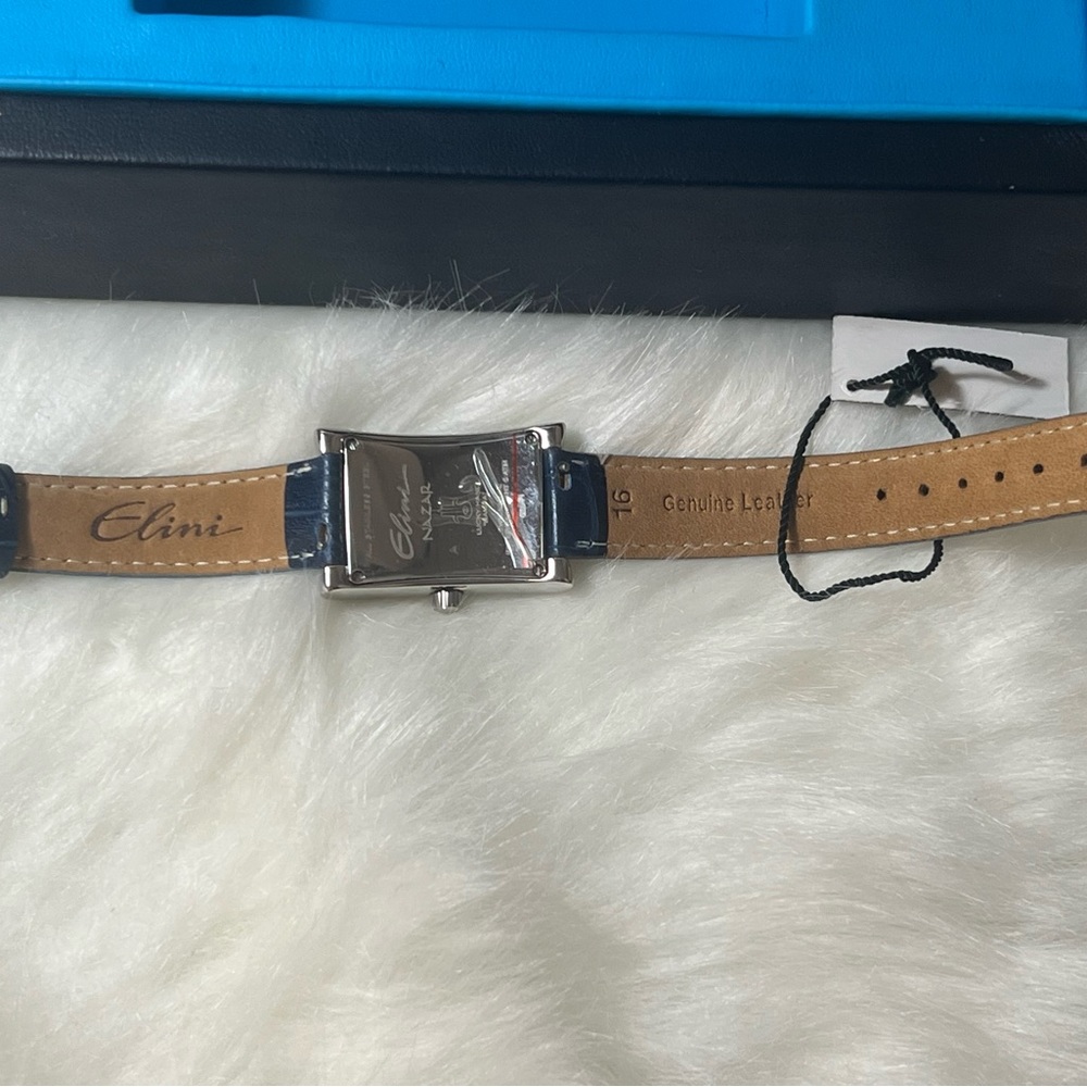 Elini Nazar Blue Lucky Hand Hamsa Steel
Diamond Quartz Watch on
Leather Strap💙 - Picture 8 of 16